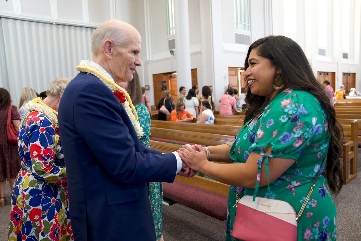 DaleGRenlund's tweet image. It was a delight to be a part of the Relief Society broadcast for The Church of Jesus Christ of Latter-day Saints this evening.
You are doing something extraordinary. Your efforts to serve God’s children through Relief Society are vital. Thank you for your faith, for your…