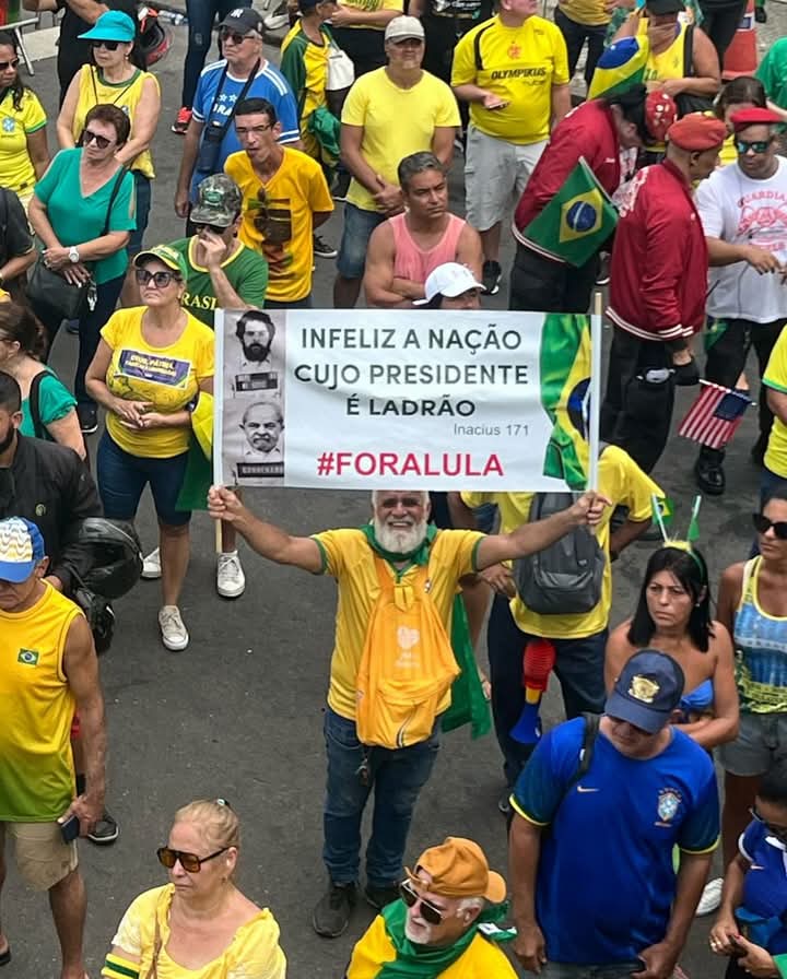 HelenaHildebra7's tweet photo. @JornalOGlobo https://t.co/Ra7v0z3jFL