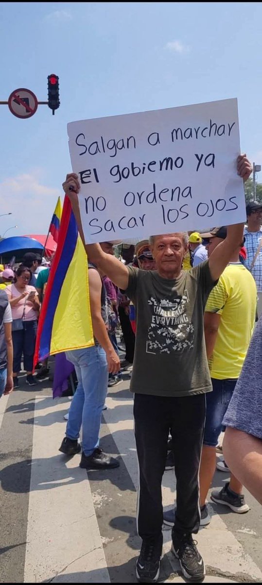 ThomasitaD's tweet image. #ALaCalleEste18