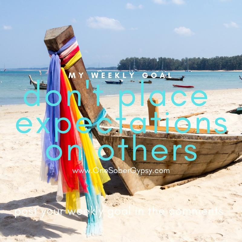 OneSoberGypsy's tweet image. I find that my serenity is inversely proportional to my expectations. 
💡 #stepwork #12steps #sobergoals #gratitude #recovery #soberlife #alcoholicsanonymous #stepup