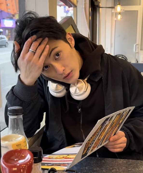 lnwmark every day i pray and cry tweet media