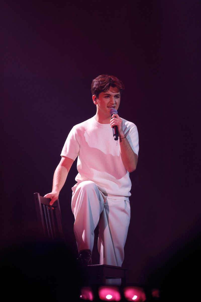 C'est à Marc-Antoine que nous devons dire au revoir ce soir... 💙

Tu peux être fier de ton parcours à l'Académie! On te souhaite le meilleur et on a hâte de voir la suite! 🌟