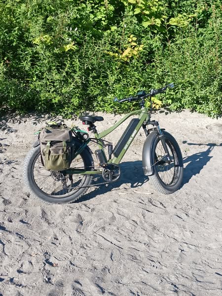 BeecoolBikes's tweet image. ☀️Great day with Bee Adventurer from Bee Rider, David Keller.
beecoolbikes.com/products/bee-a…
#beecoolbikes #beeadventurer #ebikefun #ebikeadventures #ridewithbeecool