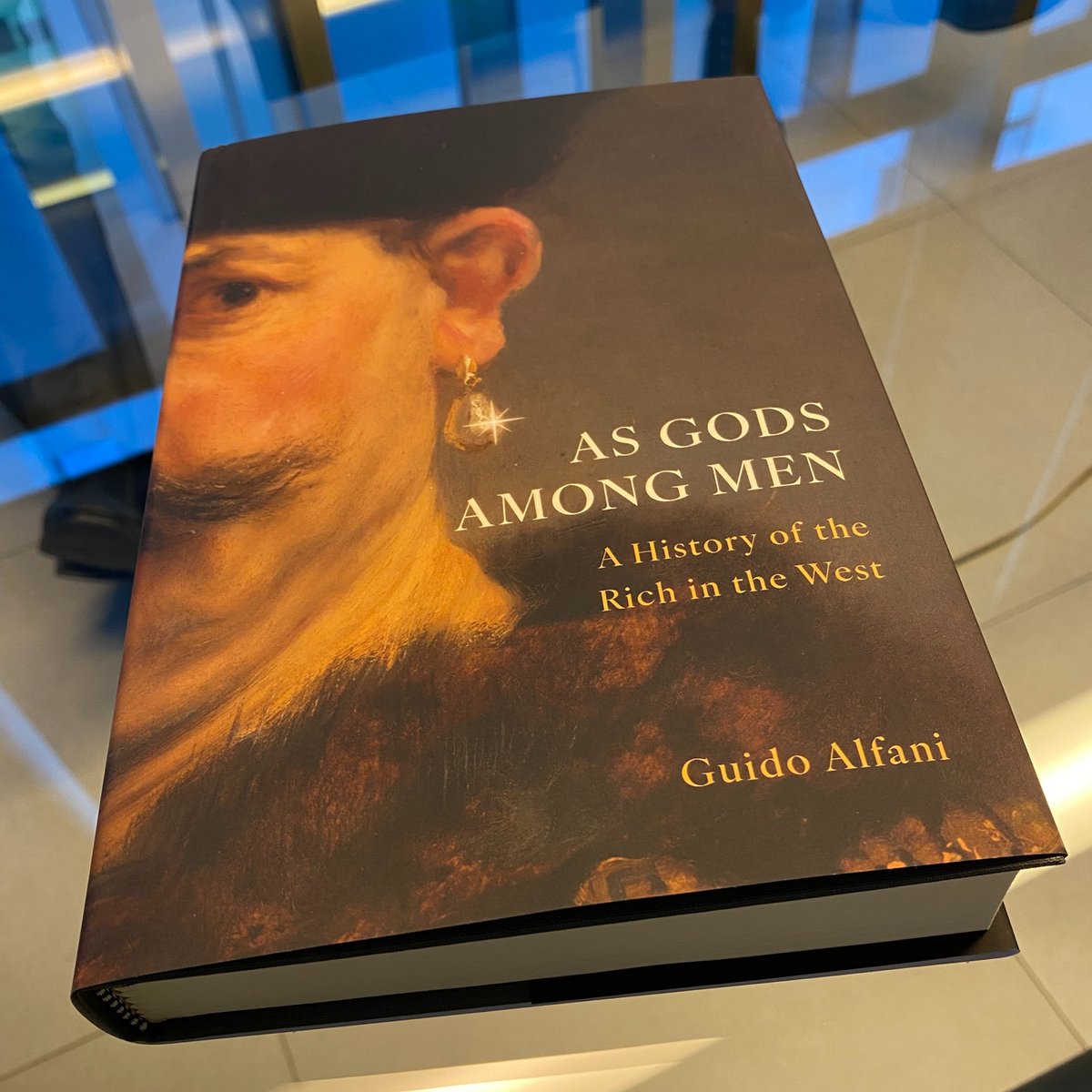 Atrioc's tweet photo. @SketchesbyBoze book about this exact phenomenon

basically there is always a megarich class - but historically the tradeoff for that wealth would be opulent spending on public works

tl;dr makes the strong case that we - esp like post covid - have one of the worst crops of rich people ever. https://t.co/u9fzH2E12a
