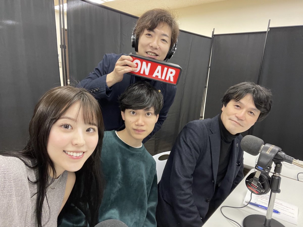 __okkun's tweet photo. 昨日は、ラジオ収録デー
1周年なので色々リニューアルがされてますよ！！

ゲスト2人はモフモフモーさん以来😳
産経新聞統括局長の武藤さんと、Goaico代表の戒能さんです✨️
この二人のタッグ凄い！！！

りさちゃんもゲストとの共通点に思わず大興奮でしたね😂

放送は4/16です！#アイデア革命　#かわさきFM