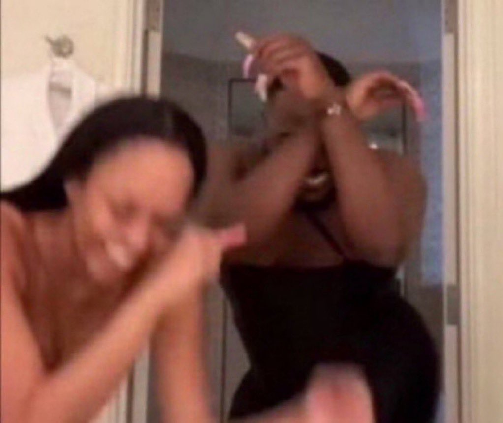 Eugene is always ready to burst Toya’s bubble 😂 waiting until the day of the party to tell her Bridgerton was all fake is hilarious #Married2Med #MarriedToMedicine