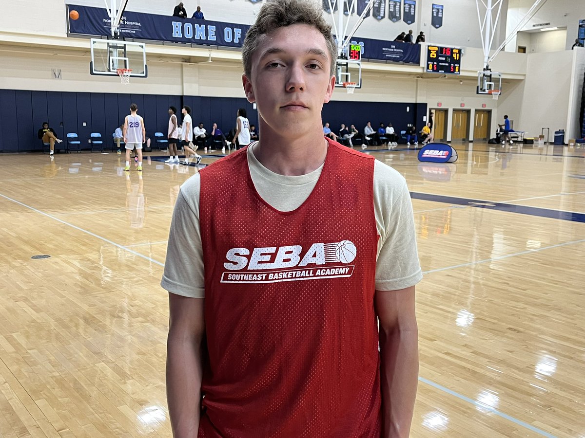 SEBA Senior Showcase

‘25 Thrasher Wilkins was a key piece of North Oconee’s State Title team this season. The 6’1 CG brought that momentum into the event; continuously making plays to impact winning. 

Deceptive athlete; He finished really well around the rim, converting