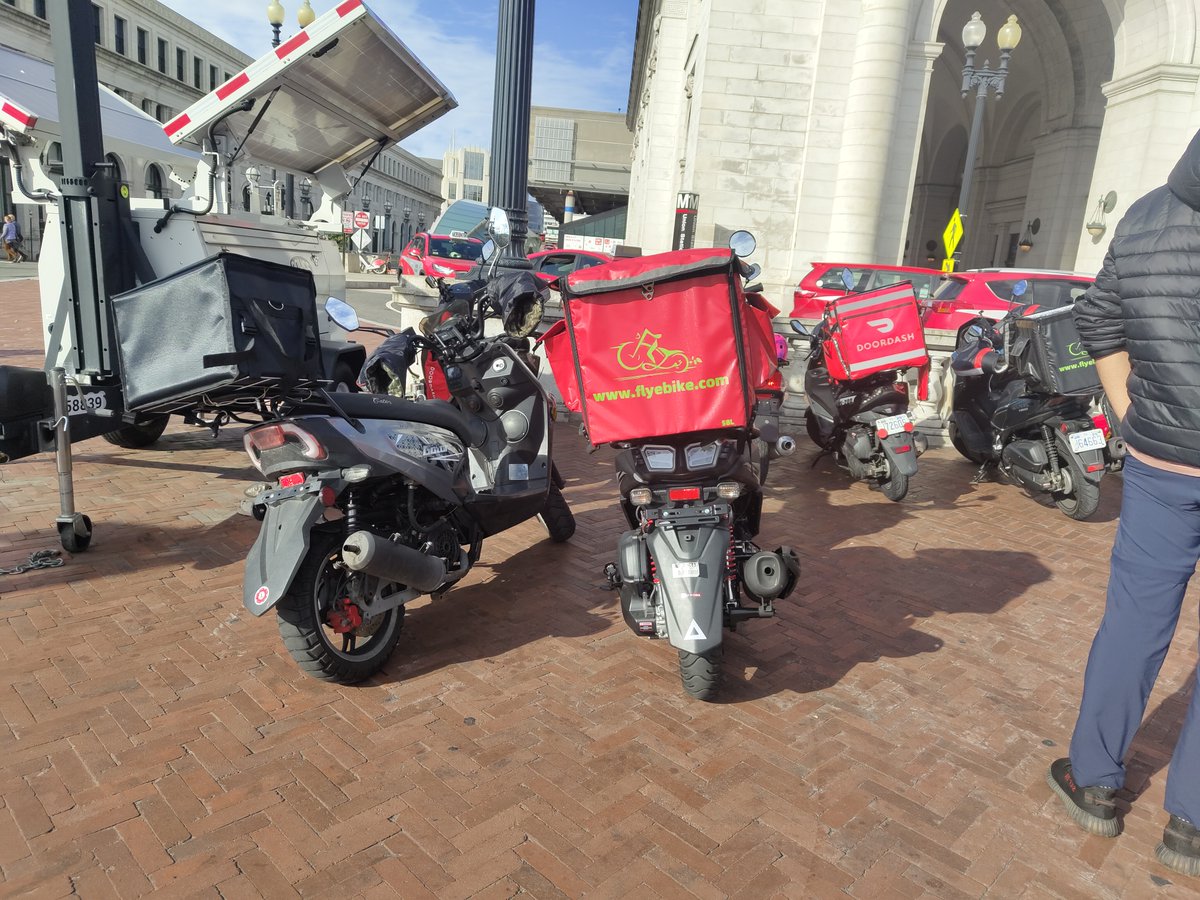 @tomcourtright.bsky.social tweet media