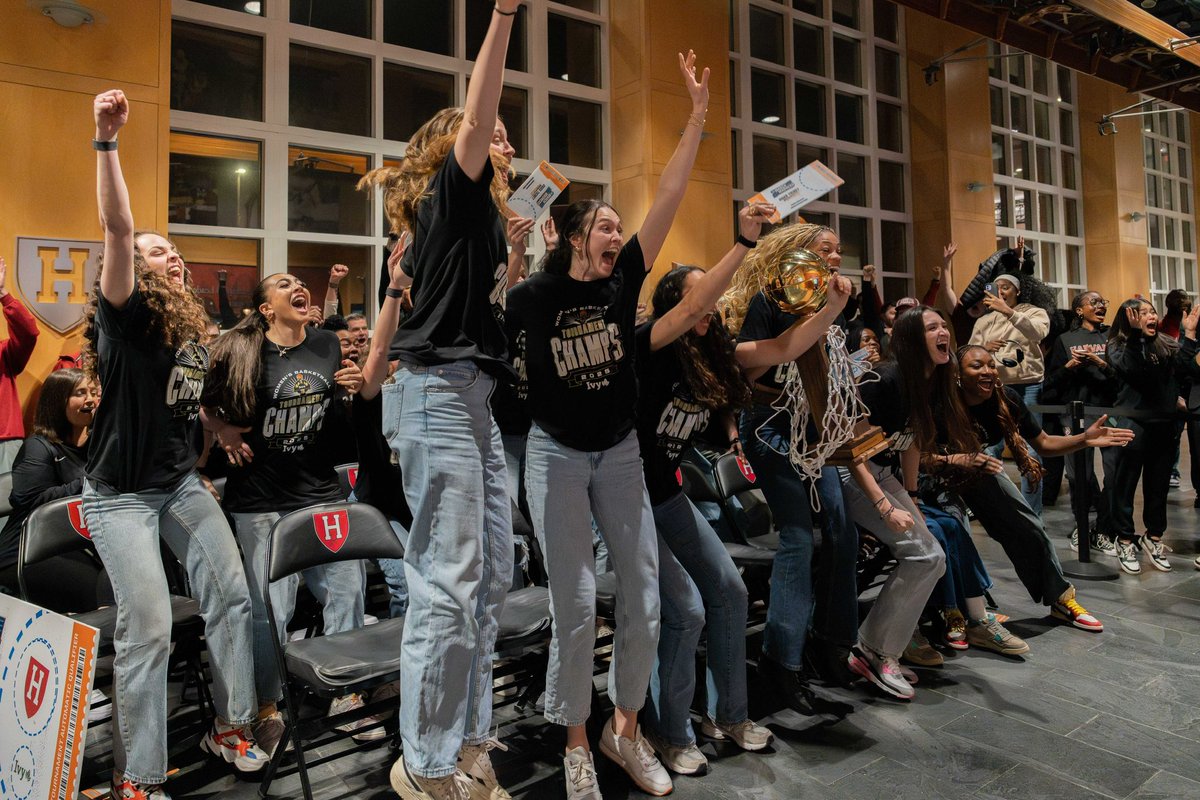 Harvard Women's Basketball tweet media