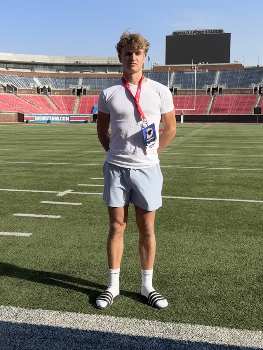 hunterniklos's tweet image. Great visit at @SMUFB. I loved meeting the staff and the facilities were amazing!
#PonyUp