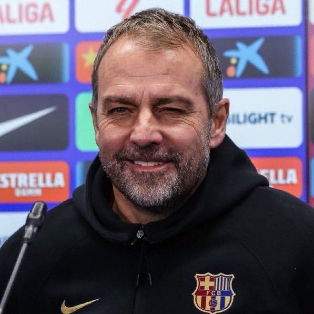 عند متابعة فليك تشعر انه اول مرة يفرح بحياته 💙❤️