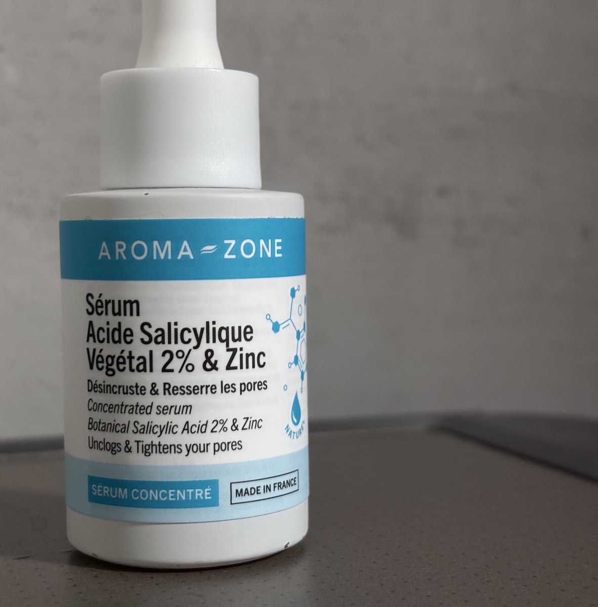 Pour celles/ceux qui ont des points noirs et/ou les pores dilatés, je recommande fortement