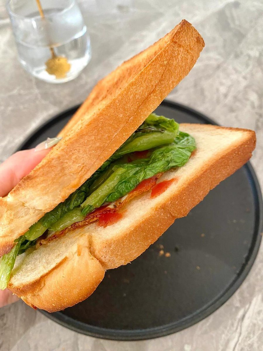 LukasHeath2's tweet photo. 朝食をしっかり食べようコピーはサボっても朝食はダメです https://t.co/P31dkj8Zle