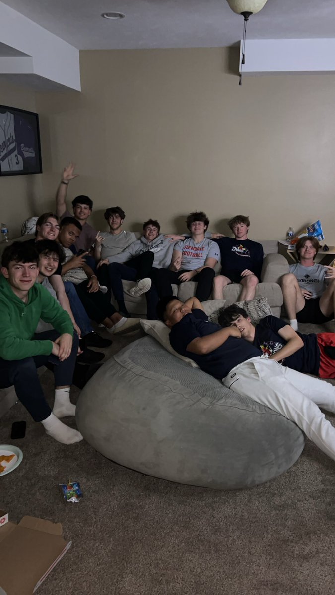 JV DAWGS BASEBALL EDITION tweet media