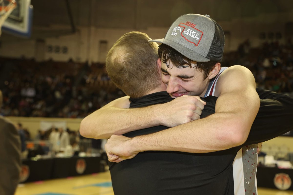 Tate Sage (@tatesage2) on Twitter photo State Champs!!! Been the best four years and no better way to end it! Love my guys!!🤞🏻🤞🏻<a href="/wfordbball/">Weatherford Eagle Basketball</a> <a href="/WfordEagles/">Weatherford Eagle Athletics</a> State Champs!!! Been the best four years and no better way to end it! Love my guys!!🤞🏻🤞🏻<a href="/wfordbball/">Weatherford Eagle Basketball</a> <a href="/WfordEagles/">Weatherford Eagle Athletics</a>