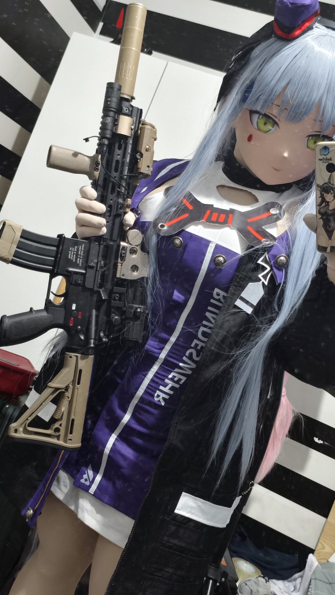 找不到拍的就拍本体（确信）
#kigurumi
#着ぐるみ
#HK416