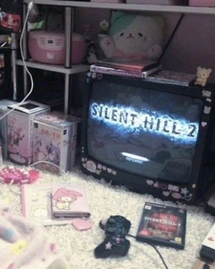 YaamiiChan's tweet photo. Mi perfil es más de Ave Mujica q otra cosa, pero también están presentes de vez en cuando mis Dreamcatcher, Roselia, Silent Hill, LiS, algún otro juego q ame, Taeyeon, lo que sea. Sin esfumar lo lesbiana q soy 🥸🍷 https://t.co/L8rGkmJqgs