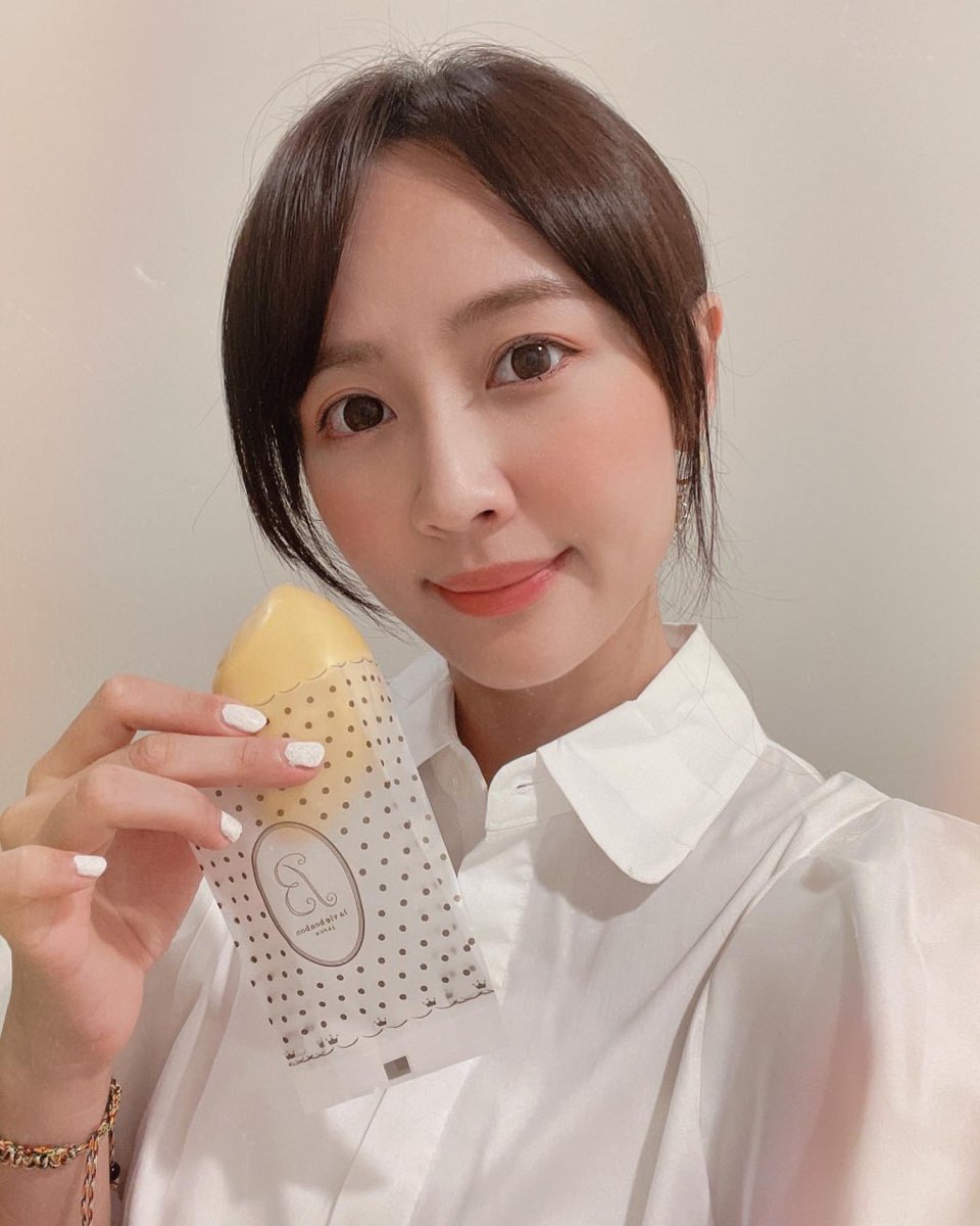 RoderickB30698's tweet image. 人の雲も雲の雲も