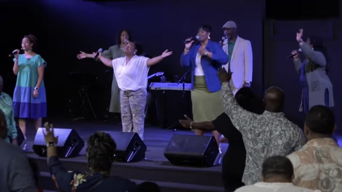 YES!!! God wants your YES.

Titles don’t mean a thing. I will first and foremost always be a WORSHIPPER that just wants to be used by God.

(Glad to stand in but back to singing BGVs. This was out of my comfort zone.)
