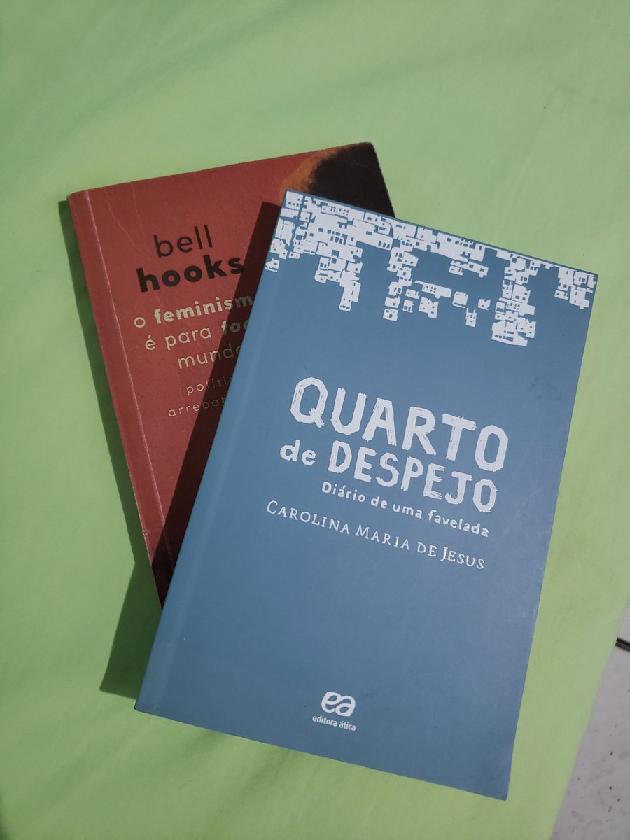 gnalldo's tweet photo. Próxima leitura: Quarto de Despejo.
Diário de uma Favelada.
#leitor #livros #leitura #literatura #literaturabrasileira #bookstan #bookstagram #book #BookLovers #bookobsessed https://t.co/m2fUS9qhjn