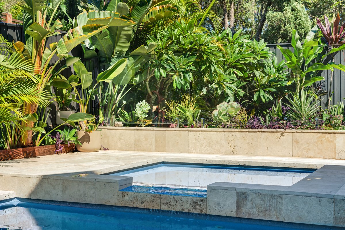 idealphotoAUS's tweet photo. Luxury Short-Term Rental Photography – A Closer Connection to Home 

When it comes to attracting interest in high-end short-term rentals, the right imagery makes all the difference. Our latest shoot for this stunning luxury home showcases the warmth,... https://t.co/qvw8HaSjJu https://t.co/0NjBjdcBO6