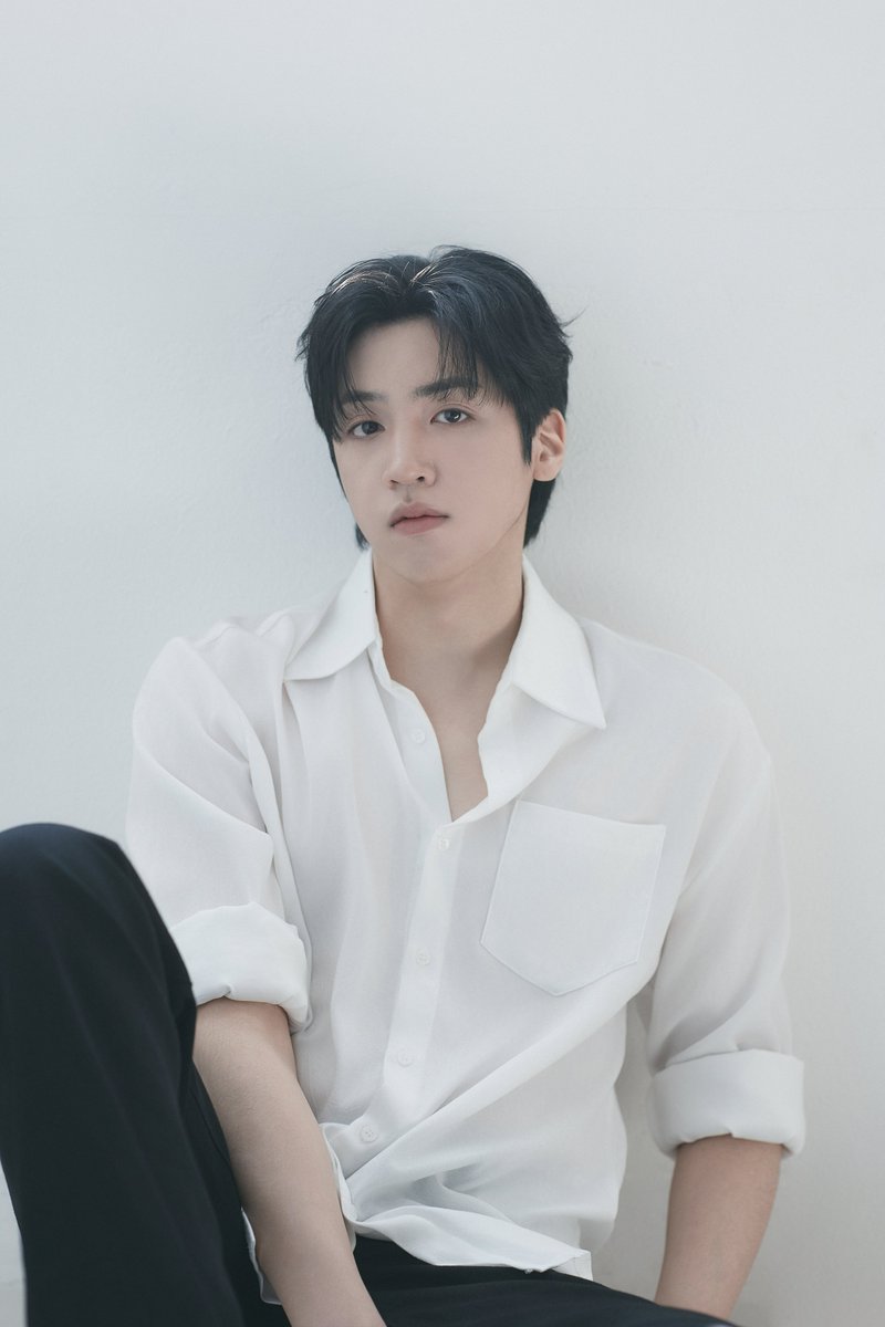 S27M_official tweet media