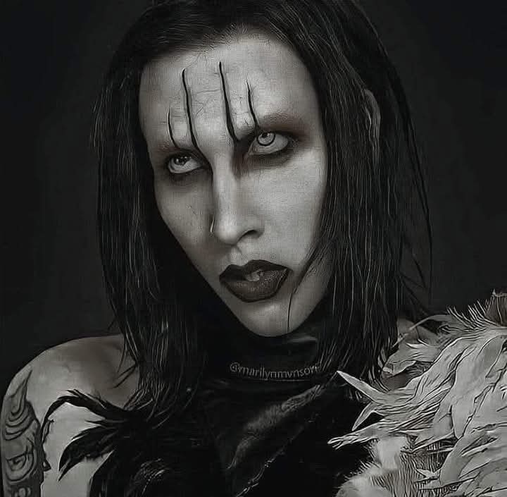 "So let us entertain you"

I remain entertained, I love you guys😊😊