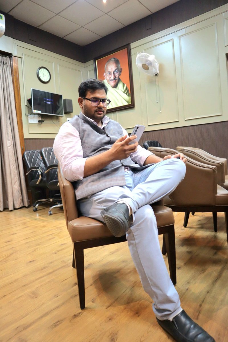 Amit Yadav (Journalist) tweet media