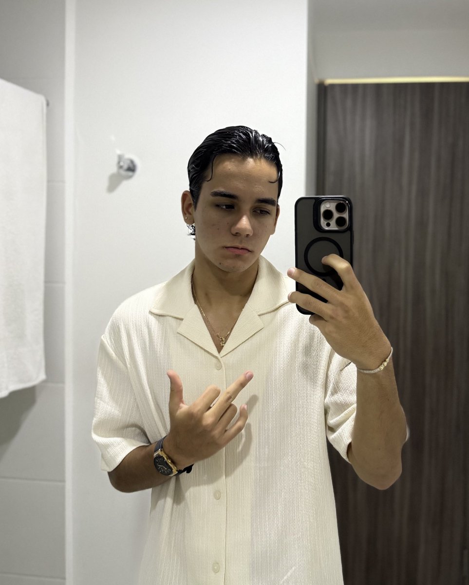 Thomas Giraldo. (@tomgira_) on Twitter photo 