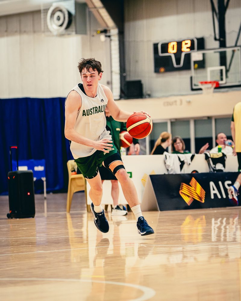 Basketball Australia (@basketballaus) on Twitter photo U19 Emus reporting for duty 🫡🇦🇺
The squad are live at the <a href="/BACentreofExcel/">Centre of Excellence</a> - <a href="/theAIS/">Australian Institute of Sport</a> in preparation for the FIBA U19 World Cup
#WeAreBasketball U19 Emus reporting for duty 🫡🇦🇺
The squad are live at the <a href="/BACentreofExcel/">Centre of Excellence</a> - <a href="/theAIS/">Australian Institute of Sport</a> in preparation for the FIBA U19 World Cup
#WeAreBasketball