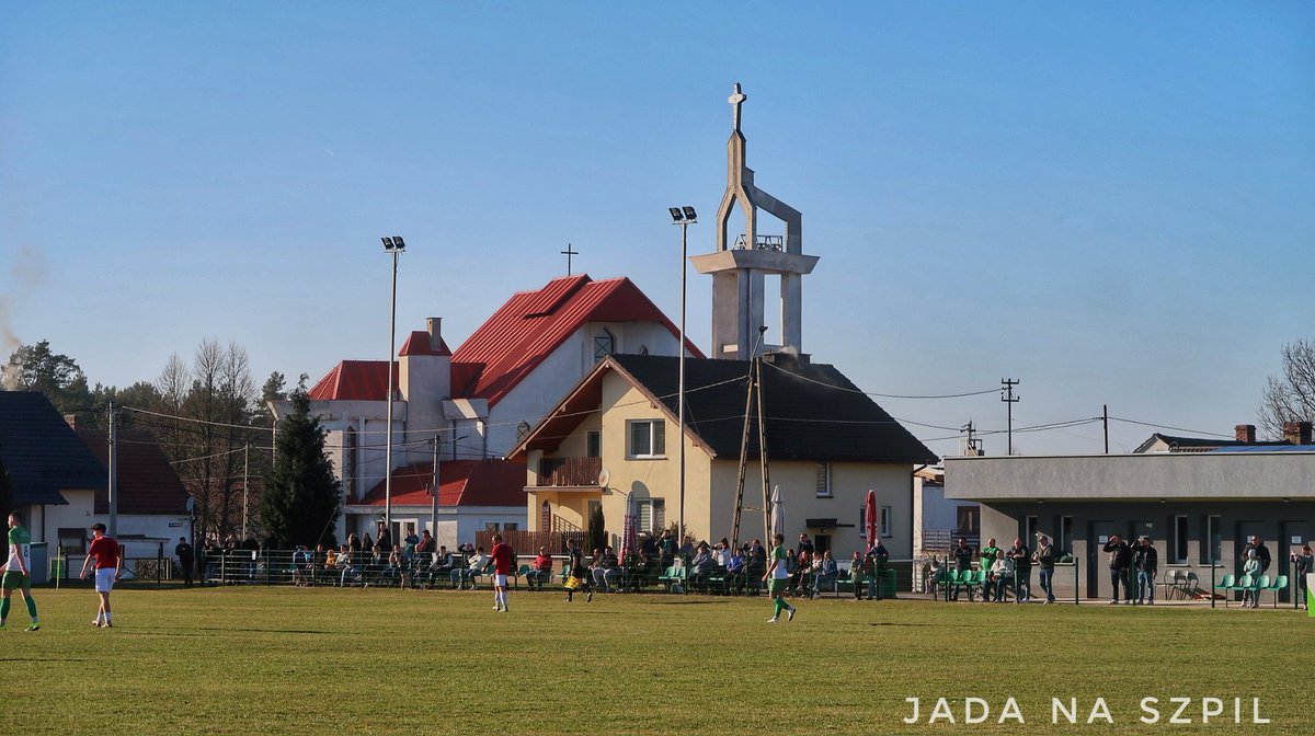 SzpilNa's tweet image. Wiosenne przebudzenie...
Naprzód Unia Niezdrowice 3:0 LKS Oborowiec
Feat. @Futbolowamama
@myfootbmoments
#groundhopping #niskieligi #polskapiłka