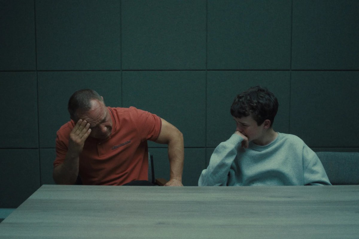 JoeyPaur's tweet photo. Netflix’s Adolescence is an incredible show. It stars Stephen Graham and it’s about a 13-year-old who is arrested for murder. Each episode is one continuous shot, the performances are amazing, and I was hooked. It was an emotional rollercoaster and the ending left me speechless. https://t.co/z28vIVQgMQ