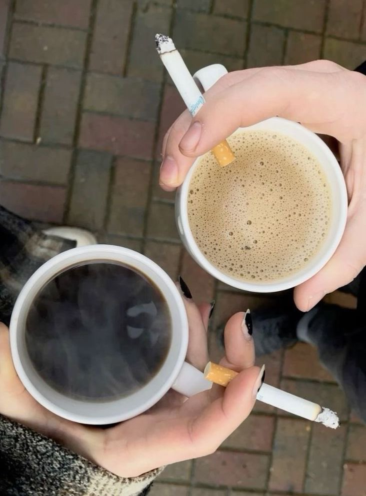 luvvsbonez's tweet image. i wish i had friends irl with eds