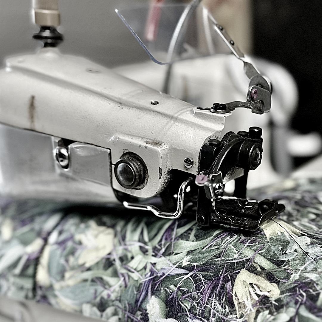 glidzmodernbas1's tweet image. 🔧 Precision in every stitch, quality in every detail. At GLIDZ, we bring craftsmanship to life, ensuring your wetsuit repairs and custom designs meet the highest standards. 🌊✨

📍 Explore more at @glidzmodernbasic

#WetsuitRepair #HandmadeQuality #SurfGear #GLIDZ #Craftsmanshi