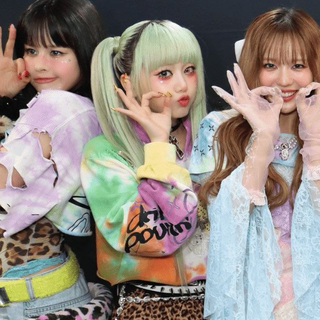 ALIENHINATA's tweet image. BABY I LOVE U