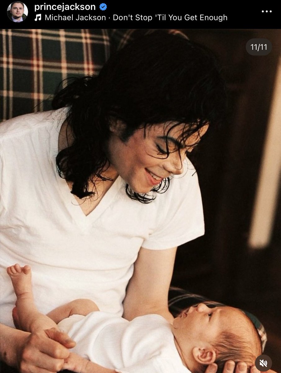 iamveronica777's tweet image. Prince via insta 🥹

“I grew up traveling the world because of my father and even though he's not here physically I'm still fortunate enough to see the world and have the experiences I do because of him. Running into Manny and feeling the love and hearing the stories are…