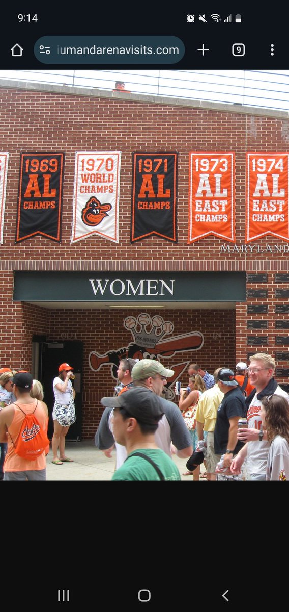 One other detail of Paper Camden yards I haven't shown are the championship banners on Eutaw street.  I forgot about them since they're hard to see unless you're looking for them.  Actual are shown in 2nd pic.