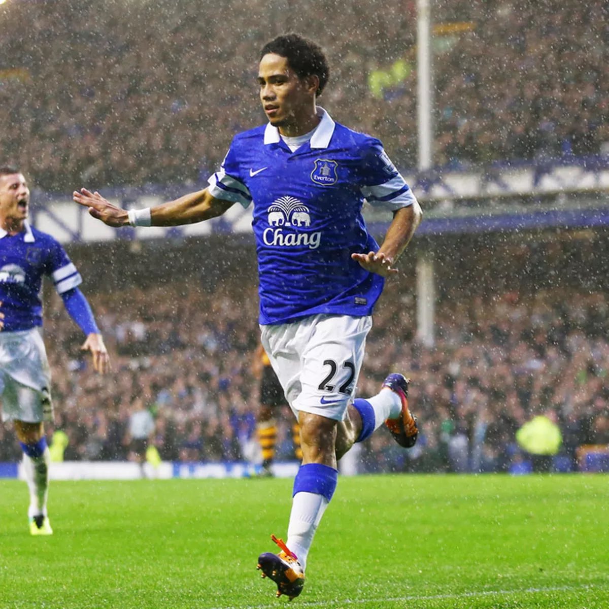 π§π΅π² π§πΌπ³π³π²π² ππΉππ²π (@evertonnewsfeed) on Twitter photo πHappy 43rd Birthday to former Everton player, <a href="/therealstevenpi/">Steven Pienaar</a> ππ
π΅229 Games
β½οΈ26 Goals
π
°οΈ45 Assists
π°Bought for Β£6.5M in total
πͺMagician on the wing
Just how good was he blues? πHappy 43rd Birthday to former Everton player, <a href="/therealstevenpi/">Steven Pienaar</a> ππ
π΅229 Games
β½οΈ26 Goals
π
°οΈ45 Assists
π°Bought for Β£6.5M in total
πͺMagician on the wing
Just how good was he blues?