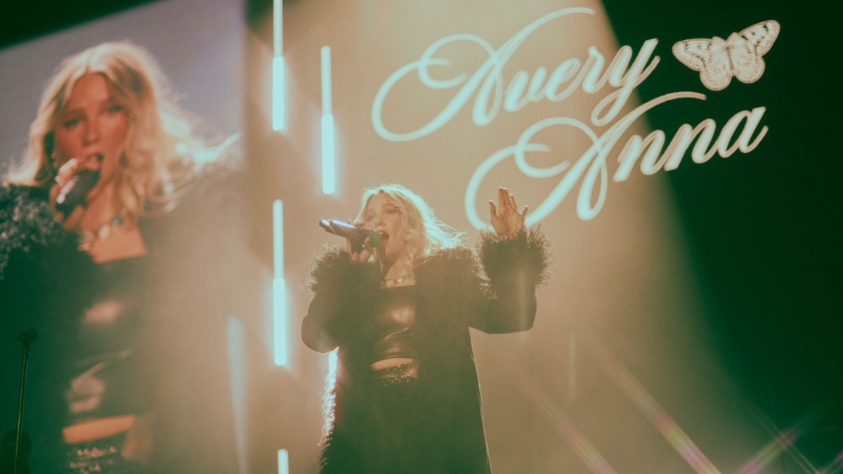 Entertainment Focus (@ent_focus) on Twitter photo Review: <a href="/Avery_Anna_/">Avery Anna</a> delivered the biggest surprise of the weekend at <a href="/C2Cfestival/">Country2Country</a> 2025 entertainment-focus.com/ewsq #AveryAnna Review: <a href="/Avery_Anna_/">Avery Anna</a> delivered the biggest surprise of the weekend at <a href="/C2Cfestival/">Country2Country</a> 2025 entertainment-focus.com/ewsq #AveryAnna