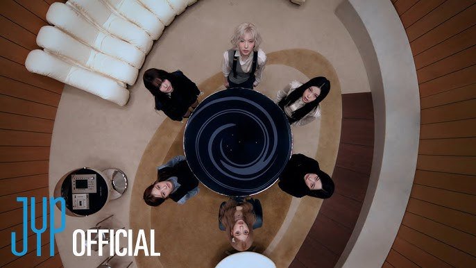 NMIXXFRANCE's tweet photo. 📃 ⋮ 17.03.25 

#GROUPE — NWERS !!! L’album est là !! Le mv pour « Know About Me » a été posté !! Alors allez le voir !!

🔗 https://t.co/lSaszcVOBf

— hésitez pas à donnez votre avis 🙃

#엔믹스와_떠나는_찬란한_항해
#KNOW_ABOUT_NMIXX

⤹ 🧚🏼‍♀️
꒦꒷@NMIXX_official › #NMIXX #엔믹스 https://t.co/xdaYbDaS7D