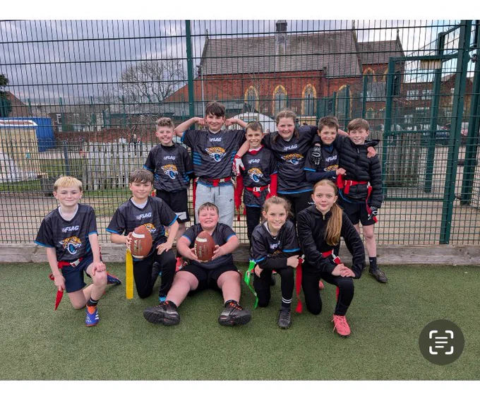 Image from Light Oaks Junior School (@JuniorOaks)