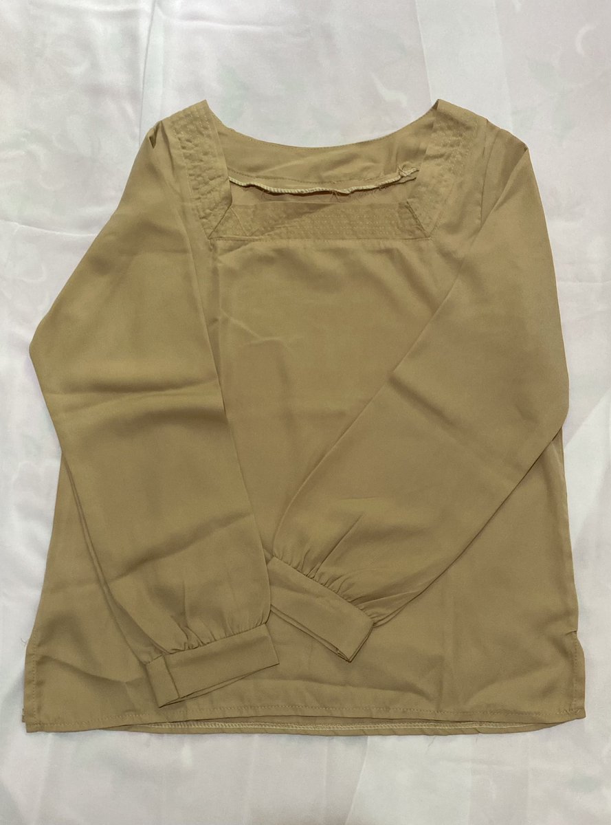 amyseza's tweet photo. @Annapacarhc preloved kakk, minat dm yaa, co di🍊 https://t.co/392vBxzUqt