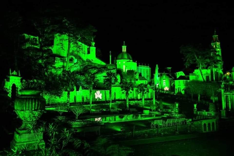 Diwrnod Sant Padrig Hapus!
Lá Fhéile Pádraig sona duit!
Happy St. Patrick's Day!
#StPatricksDay
