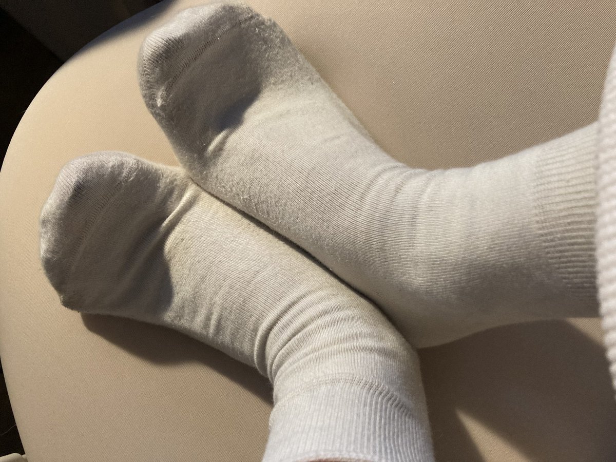 菜小心喵 tweet media