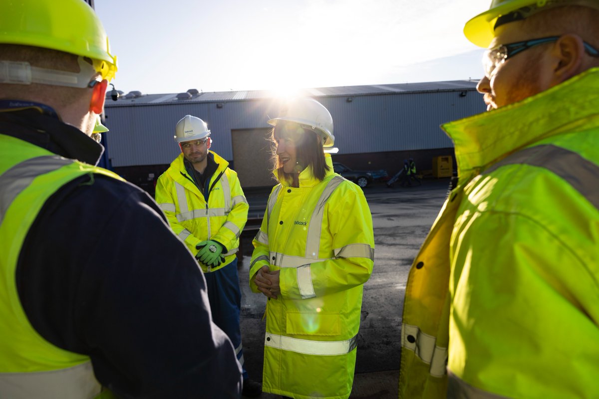 Babcock International (@babcockplc) on Twitter photo The Rt Hon <a href="/RachelReevesMP/">Rachel Reeves</a> visited our Rosyth site on Friday where she announced further support to the defence industry. We welcome this announcement that will drive defence exports and economic growth, create jobs across the UK and boost our defence industry. The Rt Hon <a href="/RachelReevesMP/">Rachel Reeves</a> visited our Rosyth site on Friday where she announced further support to the defence industry. We welcome this announcement that will drive defence exports and economic growth, create jobs across the UK and boost our defence industry.