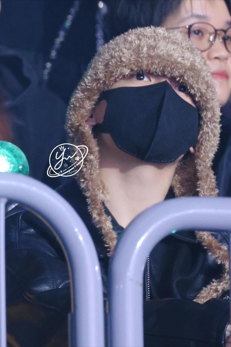 IMGOLDENCARD's tweet image. jungkook🥹🥺😭

cr _vipsunsun