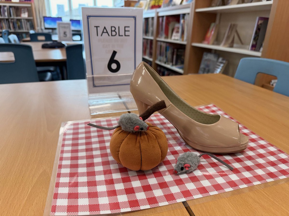 RIDGEWAY SCHOOL LRC (@ridgewayread) on Twitter photo Last week in our Year 7 Library lessons we played "Who's Coming to Dinner?", trying to guess the book character from the clues they had left behind! (2/2) <a href="/SchoolRidgeway/">Ridgeway School</a> Last week in our Year 7 Library lessons we played "Who's Coming to Dinner?", trying to guess the book character from the clues they had left behind! (2/2) <a href="/SchoolRidgeway/">Ridgeway School</a>