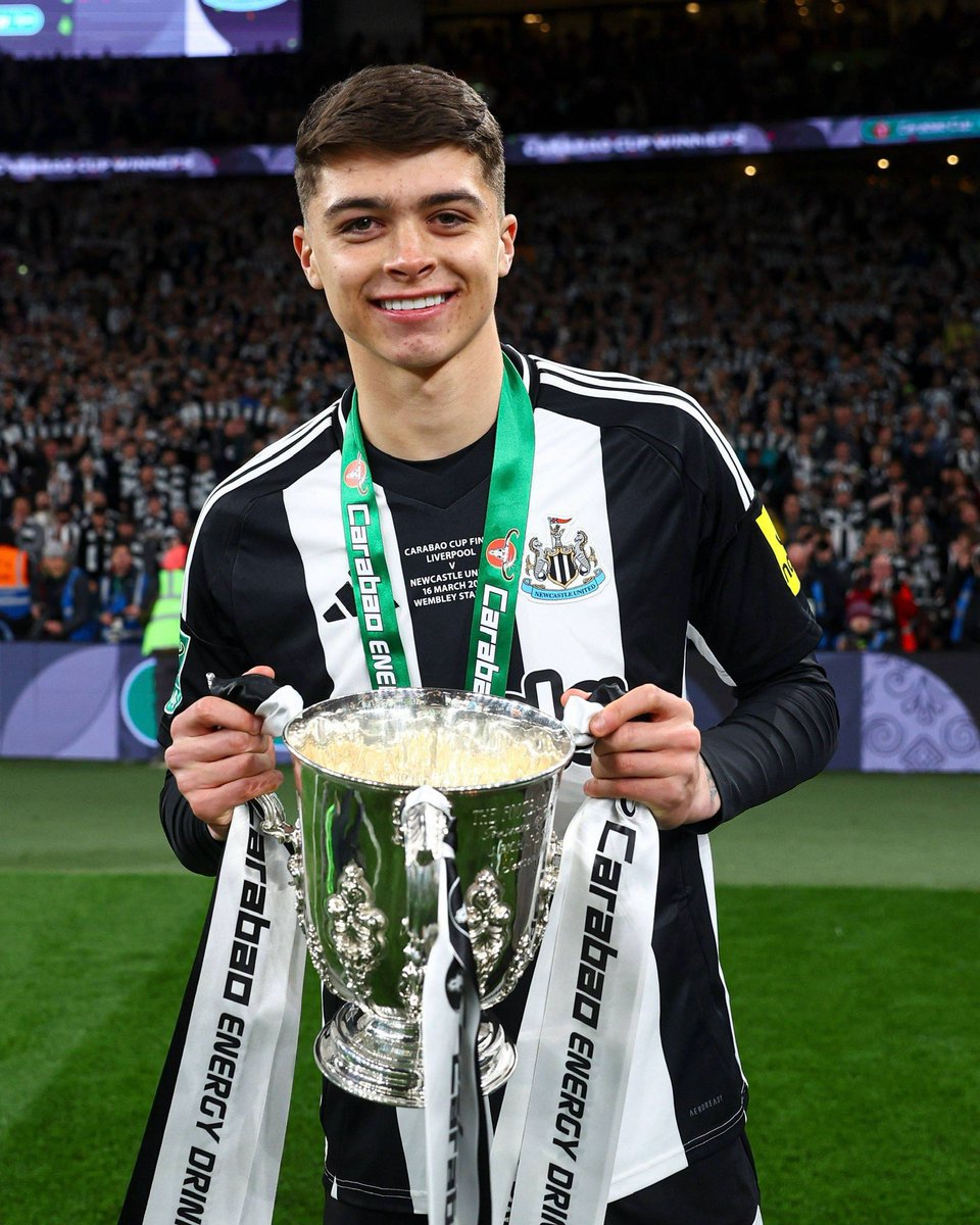 LewisMiley (@lewismiley1) on Twitter photo Wow what a feeling! Champions!! 🤍🖤 Wow what a feeling! Champions!! 🤍🖤