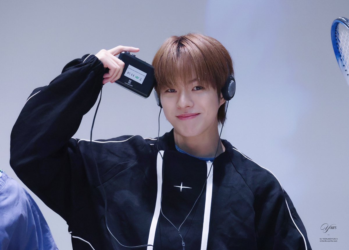 250316 사웨 팬싸 

선배.. (,,♡ᵕ♡,,)

#윤재혁 #YOONJAEHYUK #ジェヒョク
#트레저 #TREASURE