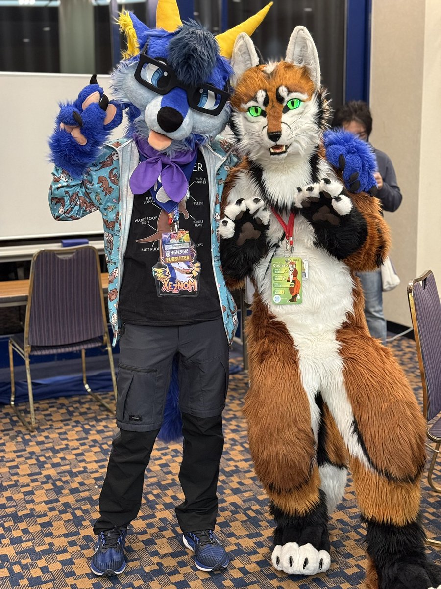 JMof/Japan Day 3 Afternoon

Friendly fox with a rather unique looking suit 👀
Thanks for chatting up with us :D was a nice memory. On contrary, yes, we still think your English is good :p

🐉🐺me
🦊<a href="/cirdo/">🦊チルド🔭</a> 
📸🦌<a href="/riley_the_deer/">🦌 Riley 🦌🔜LIFC 🇸🇬</a>